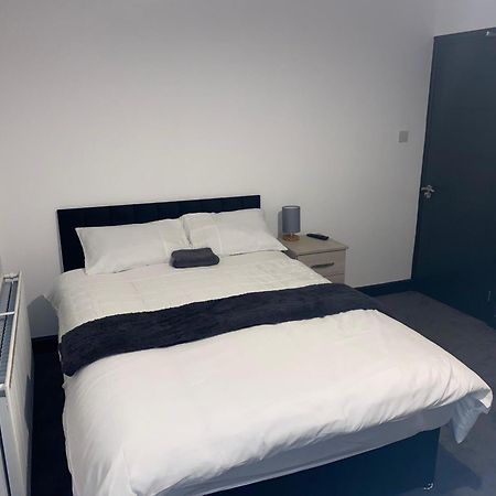 Houghton Guest House 2 Stoke-on-Trent Extérieur photo