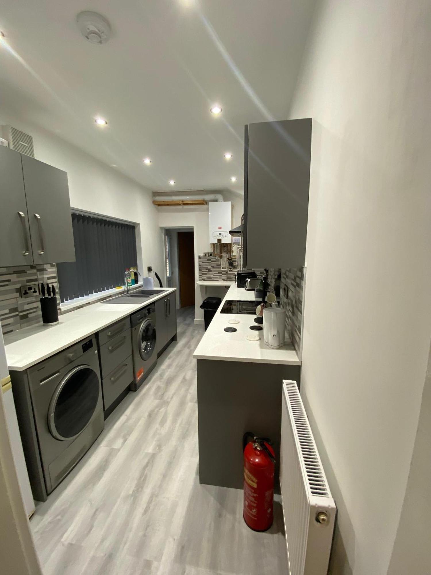 Houghton Guest House 2 Stoke-on-Trent Extérieur photo