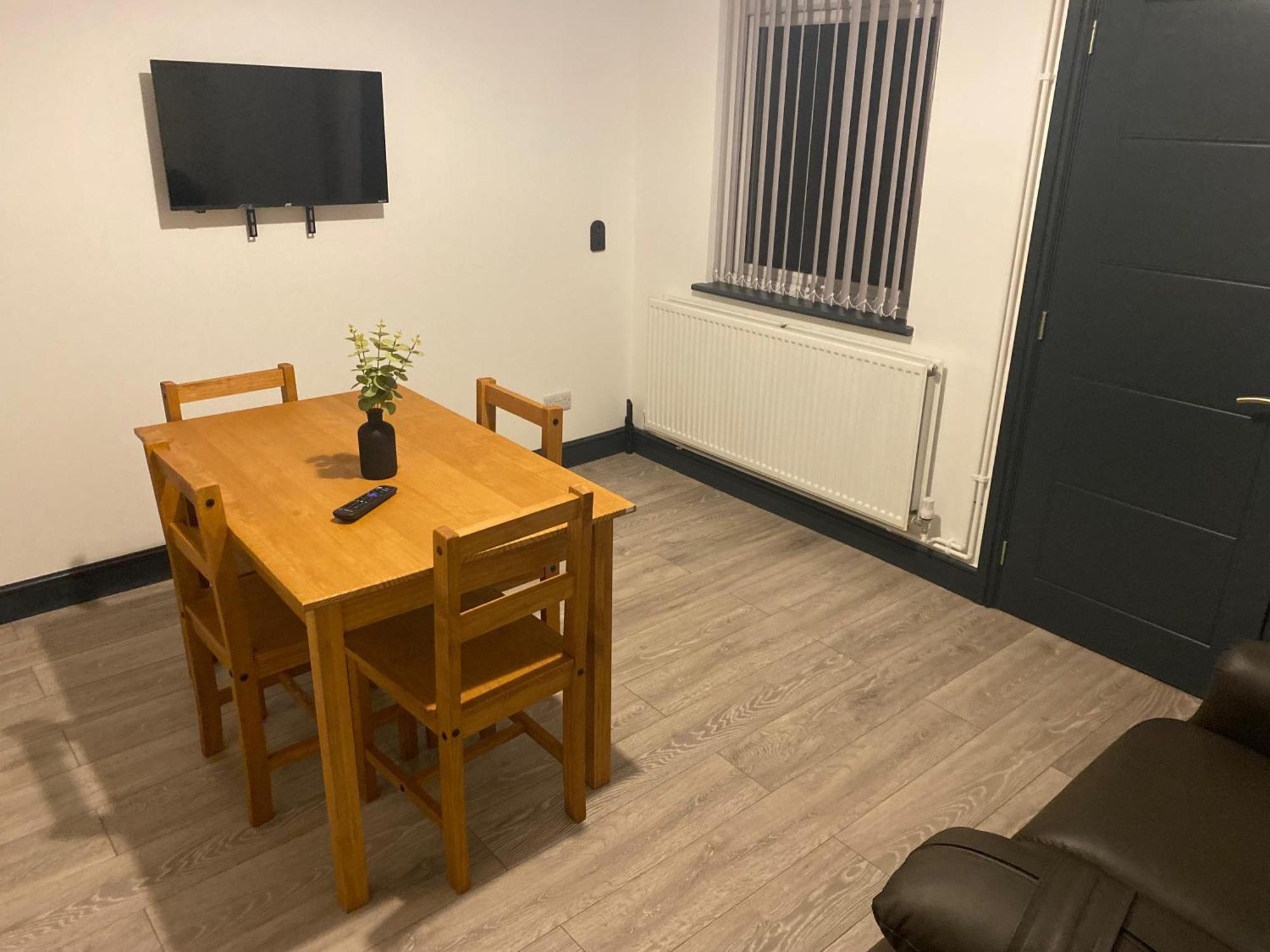 Houghton Guest House 2 Stoke-on-Trent Extérieur photo